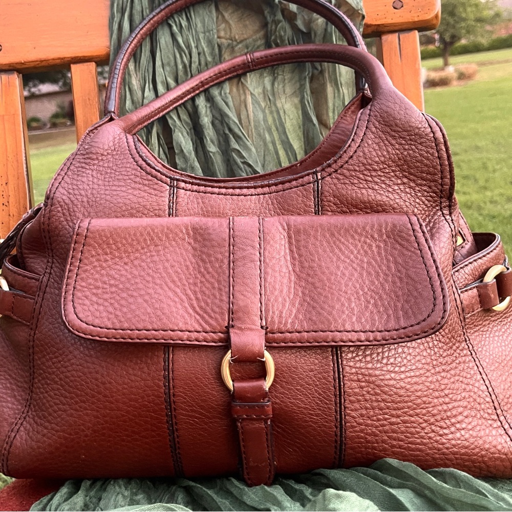 NWOT Terzetto bag. Brown. New condition.